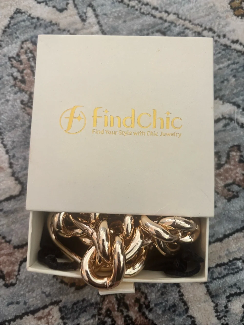 N/A elegant gold
